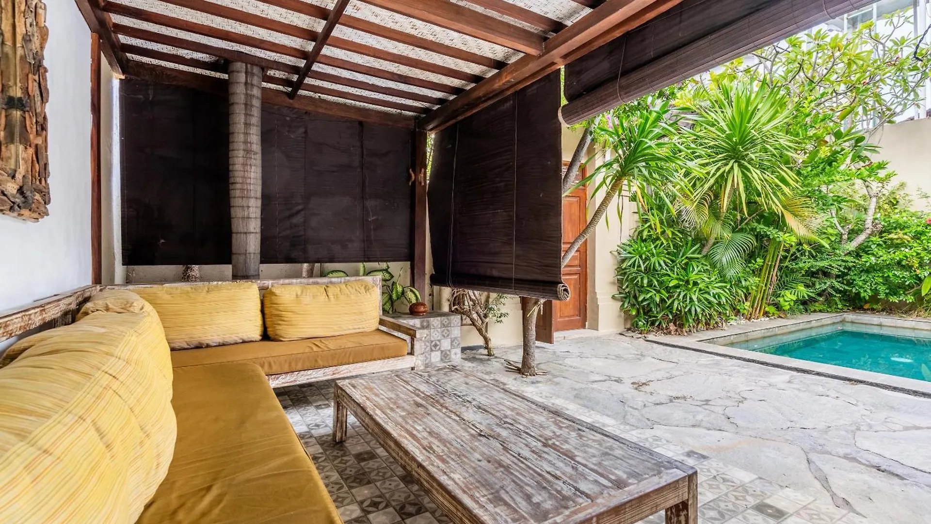 3-Bedroom Villa Near Kudeta Beach - Oberoi Street By Ibali Management Seminyak