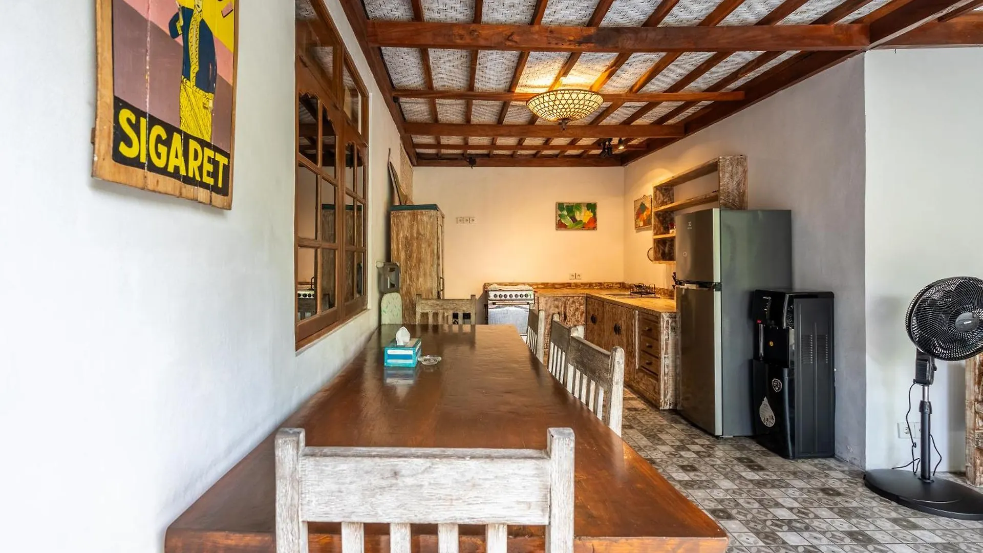3-Bedroom Villa Near Kudeta Beach - Oberoi Street By Ibali Management Seminyak  0*, Seminyak (Bali)