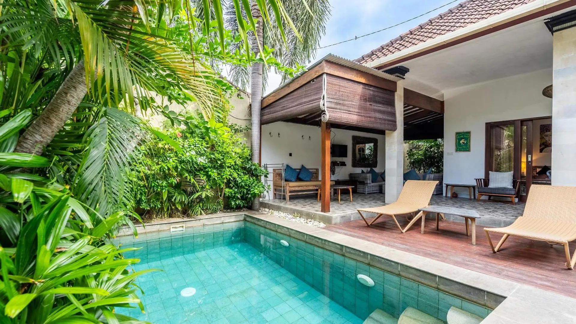 3-Bedroom Villa Near Kudeta Beach - Oberoi Street By Ibali Management Seminyak  0*, Seminyak (Bali)