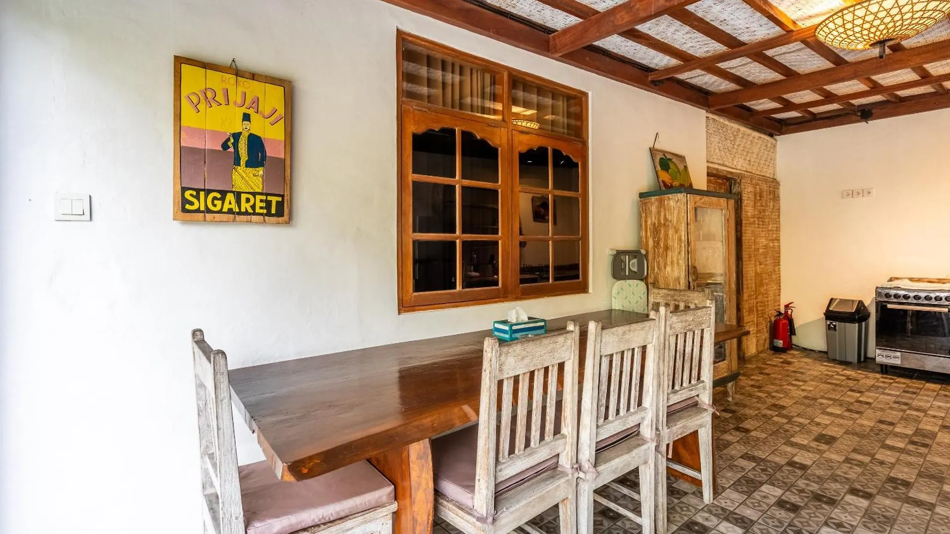3-Bedroom Villa Near Kudeta Beach - Oberoi Street By Ibali Management Seminyak